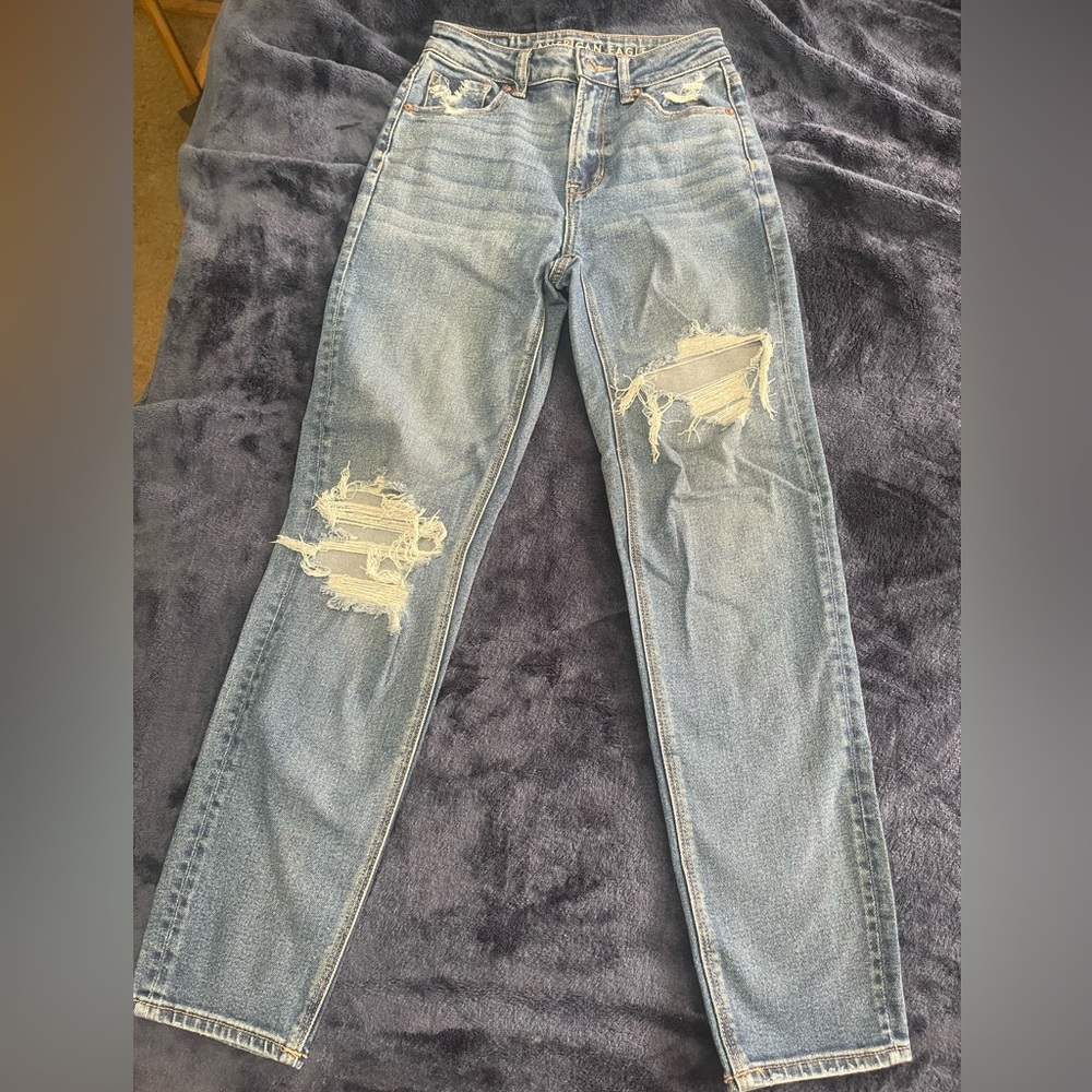 American Eagle 00 Mom Jeans